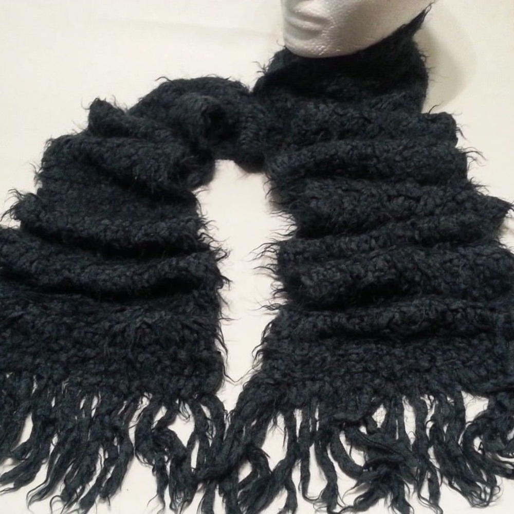 Rare Celebrity SONIA VASSI Gaisha Handmade Bohemian Skinny Scarf SNOW Travel